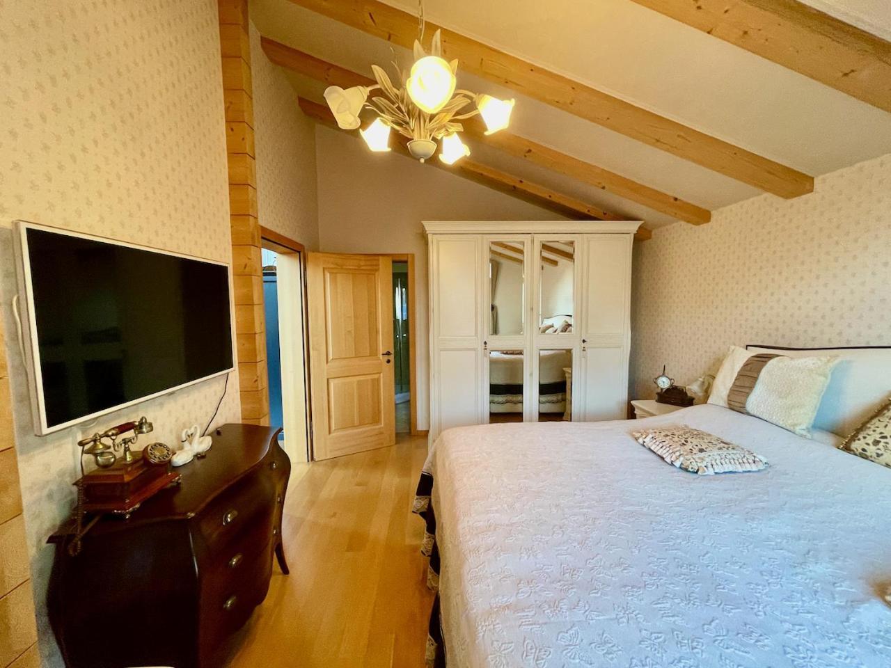 Doodle'S Amazing Chalet -Walensee - Flumserberg - Churfirsten - Heidiland - Pool - Sauna Mols Exterior foto
