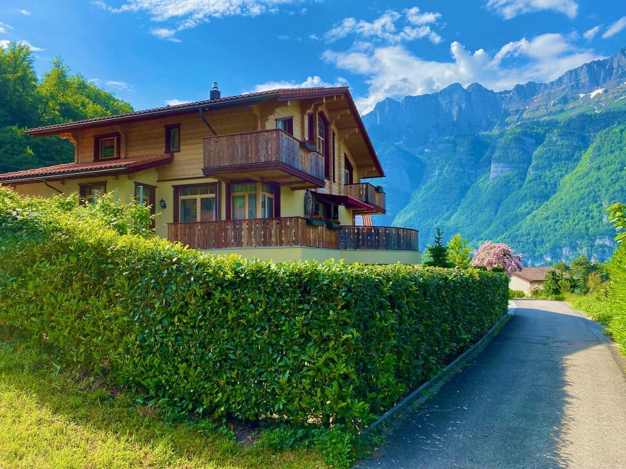 Doodle'S Amazing Chalet -Walensee - Flumserberg - Churfirsten - Heidiland - Pool - Sauna Mols Exterior foto